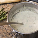 13012   Stainless steel pot with herbed white sauce