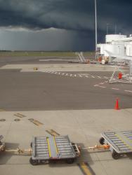 4140   airport storm